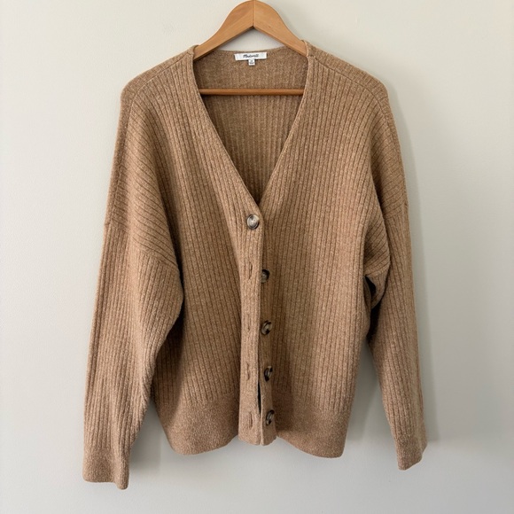 Madewell Plus Cameron Ribbed Cardigan Sweater in Coziest Yarn Heather Toffee 2X - Picture 12 of 13